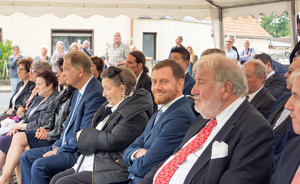 Einweihung Prof. Dr. BiedenkopfPlatz Gröditz Stadt Gröditz